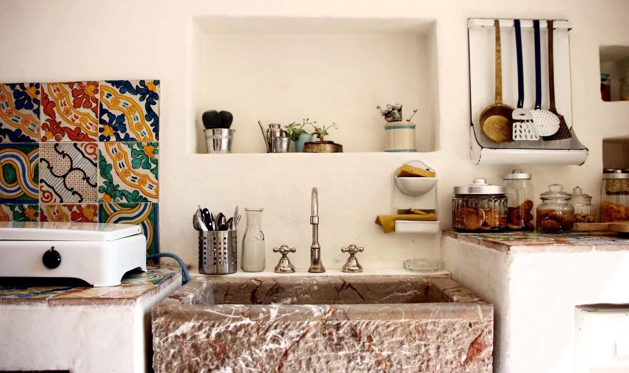 Il Fico Bed And Breakfast Santa Teresa Di Riva Exterior foto